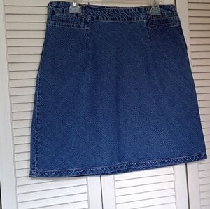 Bill Blass Classic Blue Denim A-Line Skirt